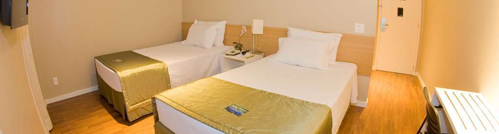 Nacional - Proximo Ao Complexo Hospitalar Santa Casa E Ufrgs Hotel 3*